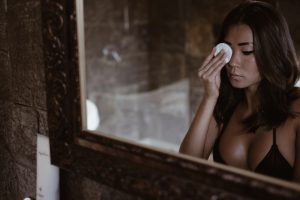 coconut oil as makeup remover