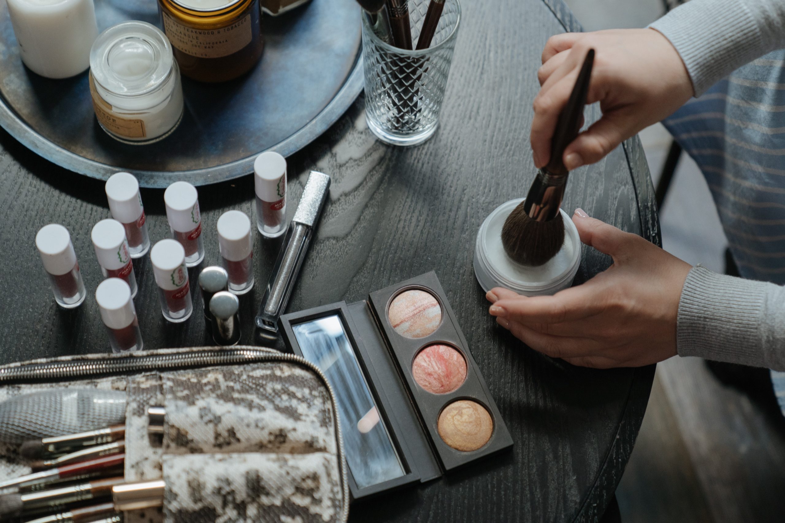 3 Reasons to Switch to Coconut Oil for Cleaning Makeup Brushes